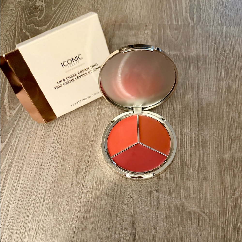 Iconic London Lip and Cheek Cream Trio - Picture 2 of 8